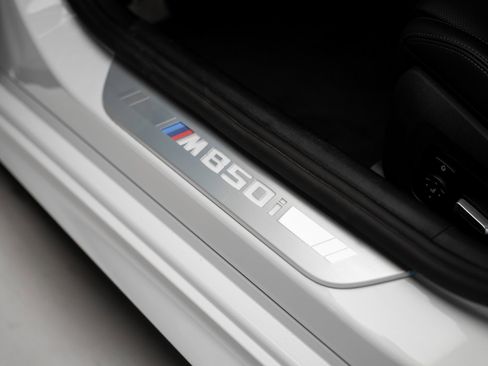 Used 2025 BMW M850i xDrive AWD/4WD image 59
