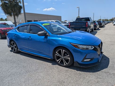 Used 2020 Nissan Sentra SR w/ Trunk Package image 1