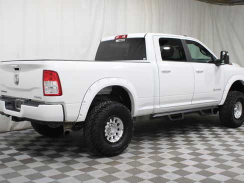 Used 2024 RAM 2500 Big Horn w/ Sport Appearance Package image 30