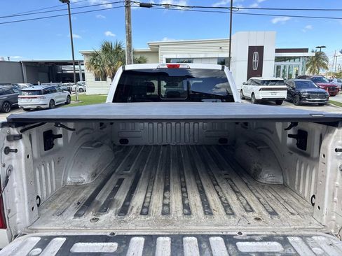 Used 2017 Ford F150 Lariat image 12