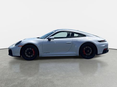 Used 2026 Porsche 911 Carrera 4 GTS AWD/4WD image 6