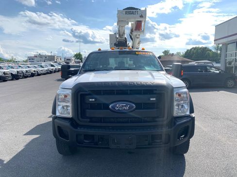 Used 2016 Ford F550 4x4 SuperCab Super Duty image 2