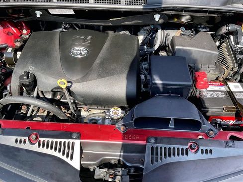Used 2019 Toyota Sienna L w/ Carpet Mat Package FWD image 27