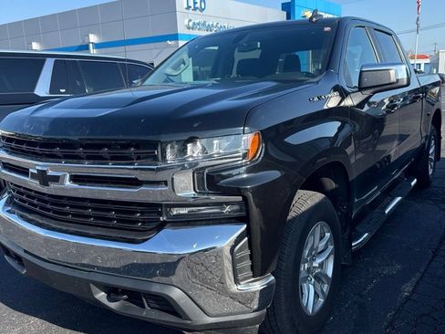 Used 2021 Chevrolet Silverado 1500 LT w/ LPO, Dark Essentials Package AWD/4WD image 2