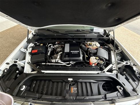 Certified 2023 GMC Sierra 1500 SLT w/ SLT Convenience Package image 30