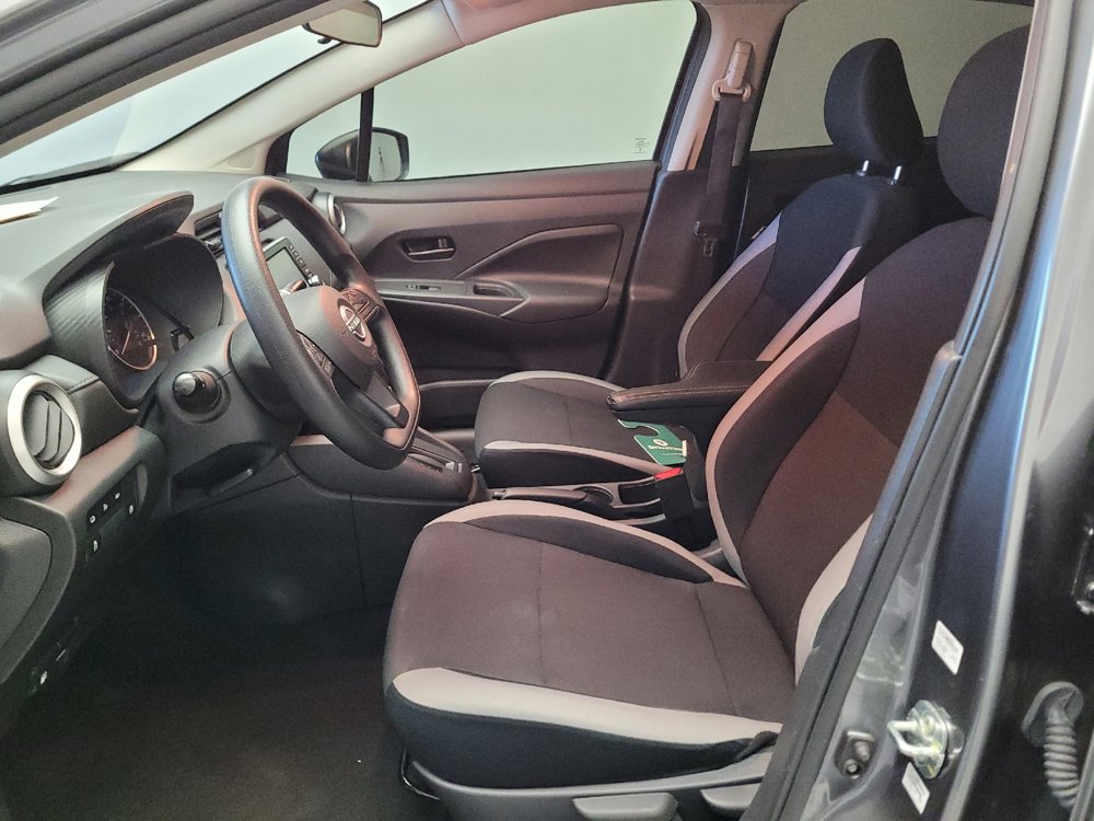 Used 2025 Nissan Versa S w/ Trunk Package FWD image 17