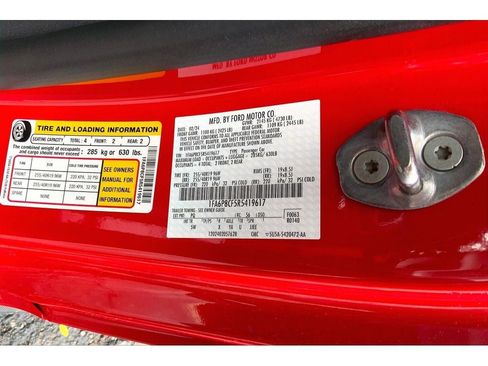 Used 2024 Ford Mustang GT Premium image 34