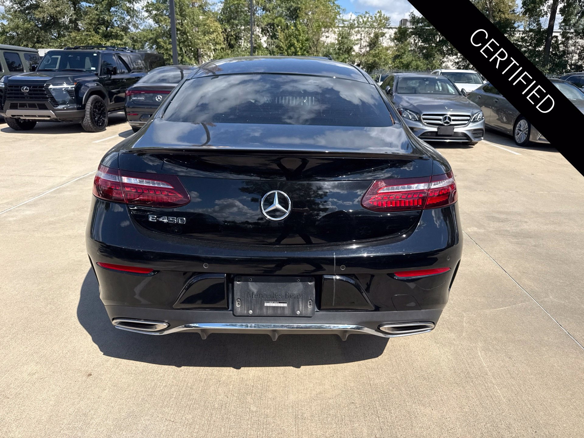 Used 2023 Mercedes-Benz E 450 Coupe image 5