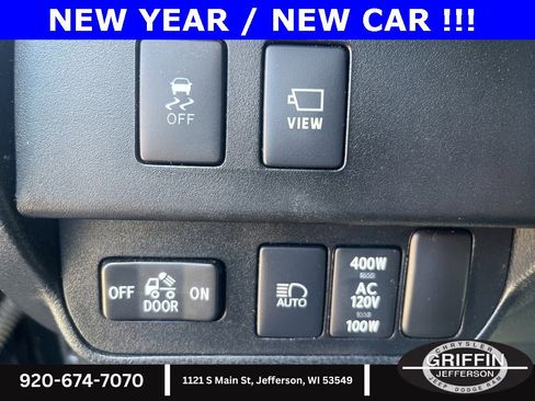 Used 2020 Toyota Tacoma Limited image 13