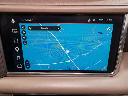 Used 2023 GMC Yukon Denali AWD/4WD image 18