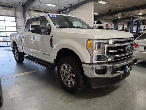 Used 2020 Ford F350 Lariat w/ Lariat Ultimate Package image 3