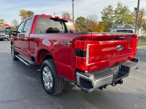 Used 2024 Ford F350 Lariat w/ Chrome Package image 5