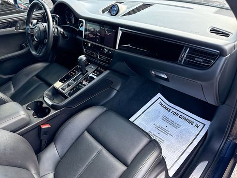 Used 2022 Porsche Macan S AWD/4WD image 14