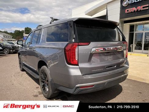 Used 2021 GMC Yukon XL SLT w/ SLT Luxury Package AWD/4WD image 3