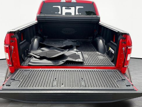 Used 2019 Ford F150 XLT w/ Equipment Group 302A Luxury AWD/4WD image 7
