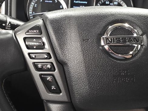 Used 2017 Nissan Titan Platinum Reserve AWD/4WD image 30