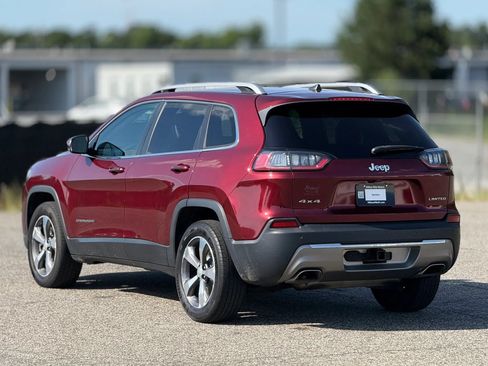 Used 2019 Jeep Cherokee Limited w/ Trailer Tow Group AWD/4WD image 10