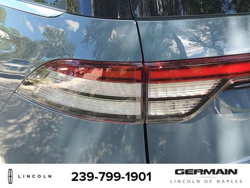 New 2026 Lincoln Aviator Reserve AWD/4WD image 15