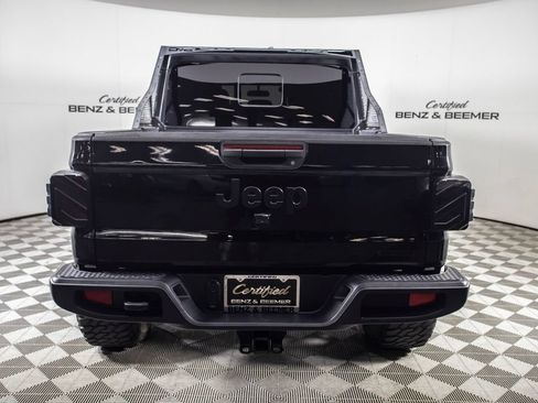 Used 2020 Jeep Gladiator Sport w/ Quick Order Package 24S AWD/4WD image 13