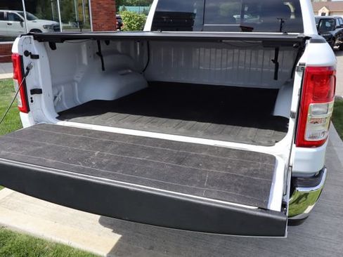 Used 2023 RAM 1500 Big Horn AWD/4WD image 39
