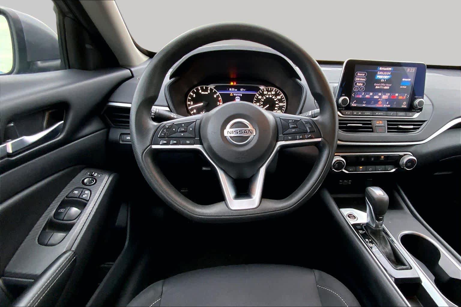 Used 2022 Nissan Altima 2.5 SV FWD image 6