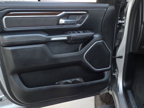 Used 2022 RAM 1500 Laramie image 11