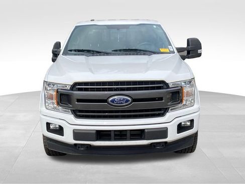 Used 2018 Ford F150 XLT w/ Equipment Group 302A Luxury AWD/4WD image 5