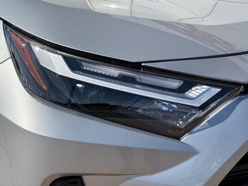 New 2025 Toyota RAV4 XLE image 30
