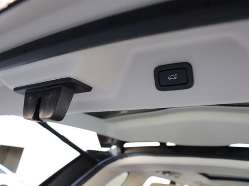 Used 2022 Land Rover Range Rover Westminster Edition image 28