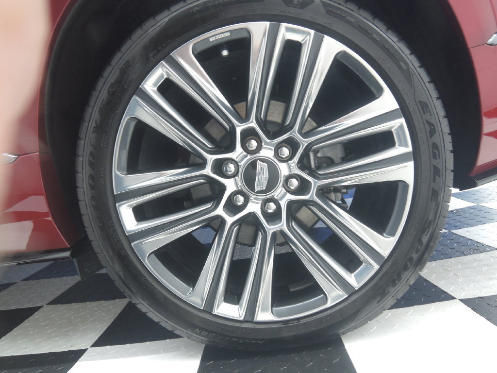 Used 2026 Cadillac Vistiq Platinum AWD/4WD image 7