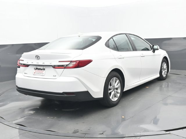 Used 2025 Toyota Camry LE w/ Convenience Package FWD image 6