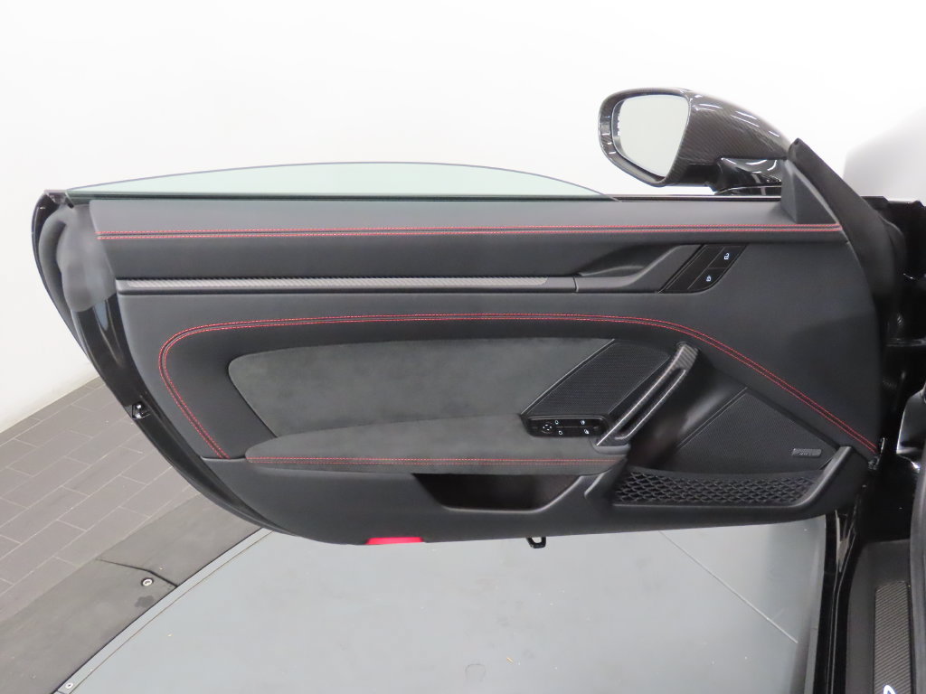 Certified 2026 Porsche 911 GT3 RWD image 36