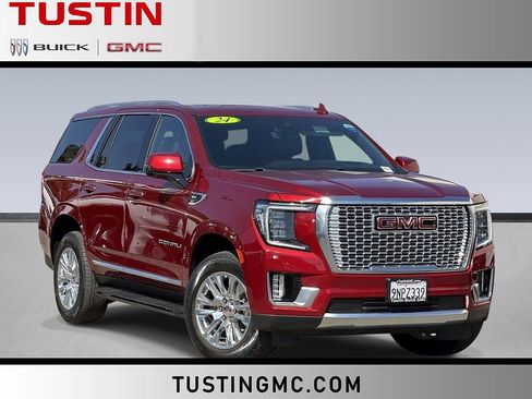 Used 2024 GMC Yukon Denali w/ Advanced Technology Package AWD/4WD image 1