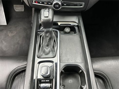 Used 2021 Volvo XC60 T5 Inscription w/ Advanced Package image 20