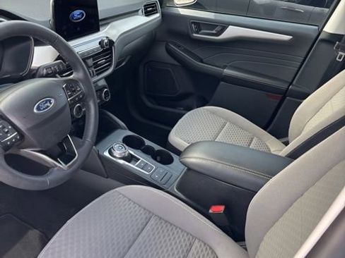 Used 2022 Ford Escape SE w/ Convenience Package image 11