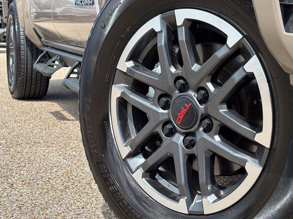 Used 2026 Toyota Tacoma TRD Sport RWD image 2