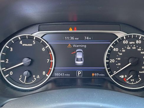 Used 2021 Nissan Altima 2.5 SV FWD image 24