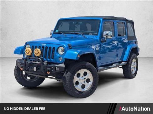 Used 2015 Jeep Wrangler Unlimited Sahara w/ Connectivity Group AWD/4WD image 1