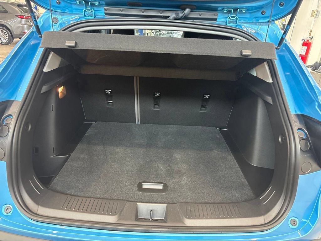 Used 2025 Chevrolet Trax ACTIV w/ Driver Confidence Package FWD image 16