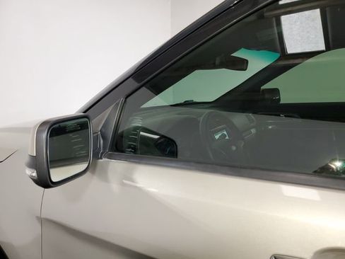 Used 2017 Ford Explorer Limited w/ Equipment Group 301A image 32