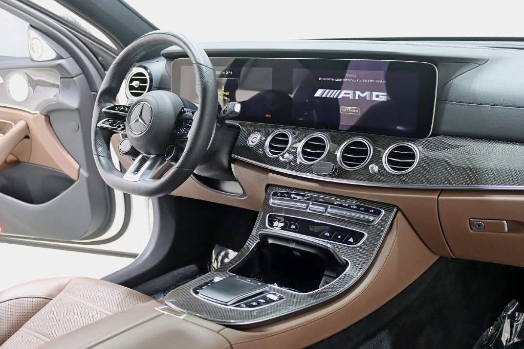 Used 2022 Mercedes-Benz E 53 AMG 4MATIC Sedan image 37