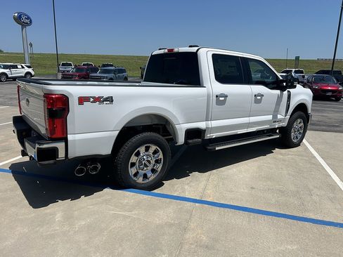 New 2026 Ford F250 Lariat w/ Chrome Package AWD/4WD image 6