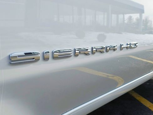 New 2026 GMC Sierra 2500 Pro w/ Convenience Package image 32