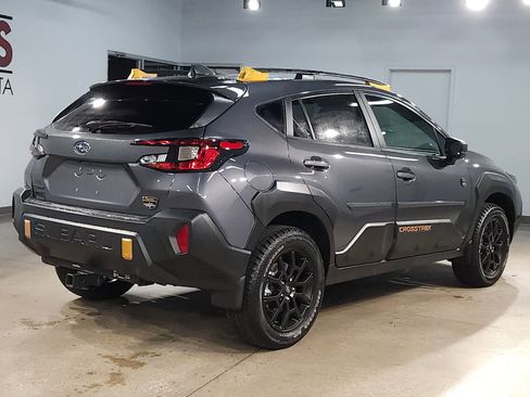 Used 2024 Subaru Crosstrek 2.5i Wilderness image 7