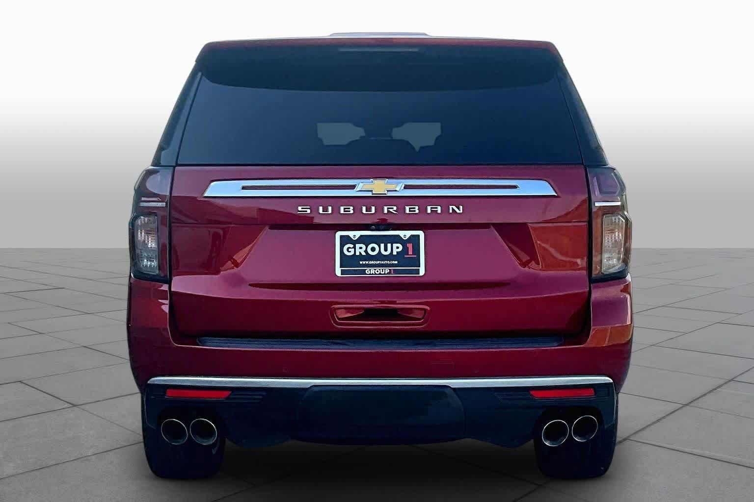 Used 2023 Chevrolet Suburban High Country AWD/4WD image 5