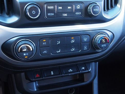 Used 2016 GMC Canyon SLE w/ SLE Convenience Package image 25