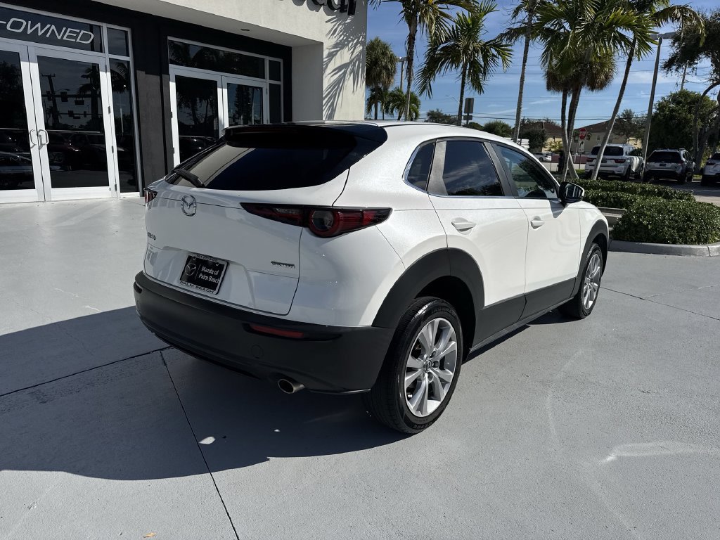 Used 2021 MAZDA CX-30 FWD 2.5 S w/ Select Package image 3