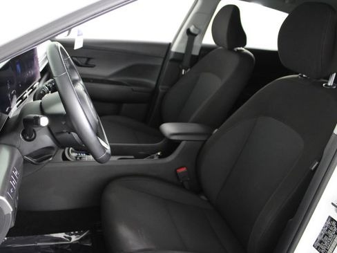 Certified 2024 Hyundai Kona SEL AWD/4WD image 20