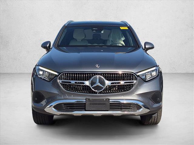 Used 2023 Mercedes-Benz GLC 300 4MATIC image 2