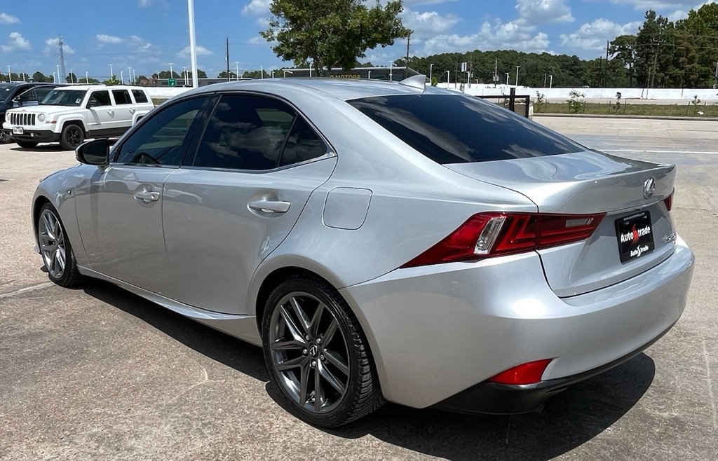 Used 2014 Lexus IS 250 w/ F-Sport Package RWD image 3